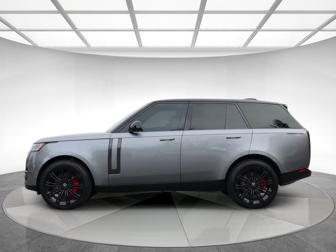 Used 2023 Land Rover Range Rover SE AWD/4WD image 4