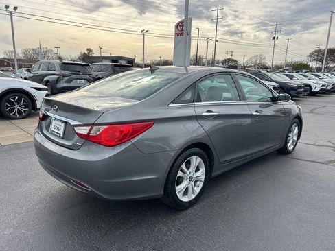 Used 2011 Hyundai Sonata Limited w/ Navigation Pkg 5 image 18