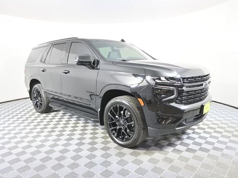 Used 2024 Chevrolet Tahoe RST w/ Luxury Package AWD/4WD image 9