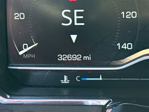 Used 2023 GMC Sierra 1500 SLT w/ SLT Premium Package image 27