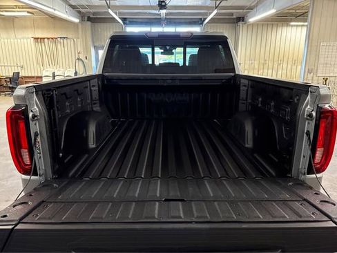 Used 2025 GMC Sierra 1500 AT4 w/ AT4 Premium Package image 12