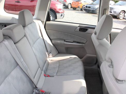 Used 2009 Subaru Forester 2.5X AWD/4WD image 16