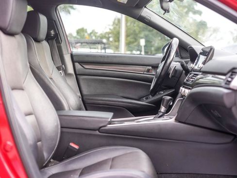 Used 2020 Honda Accord Sport image 7