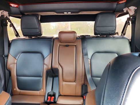 Used 2023 Ford Bronco Wildtrak AWD/4WD image 7