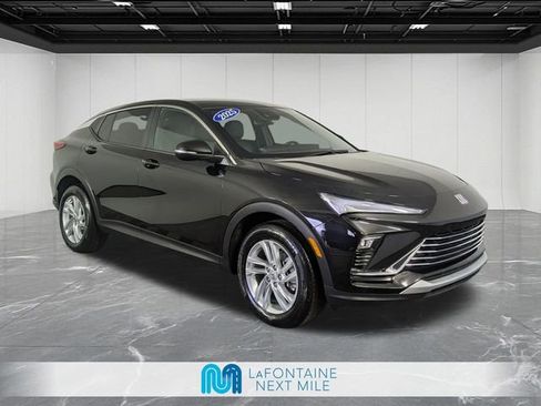 Used 2025 Buick Envista Preferred FWD image 7