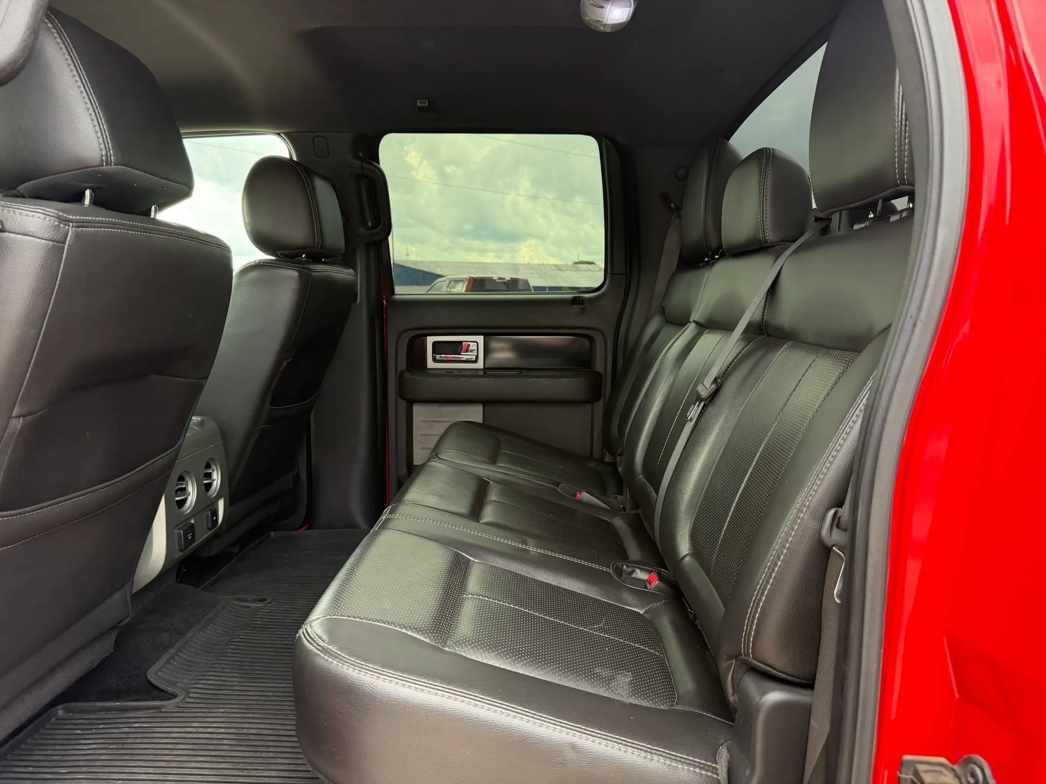 Used 2012 Ford F150 FX4 w/ FX Luxury Pkg AWD/4WD image 18