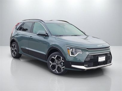New 2025 Kia Niro EX Touring