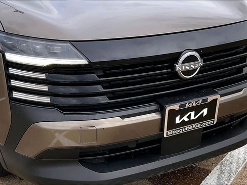 Used 2025 Nissan Kicks S FWD image 30