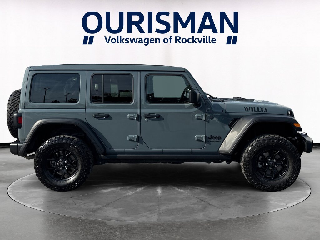Used 2025 Jeep Wrangler Unlimited Sport AWD/4WD image 7