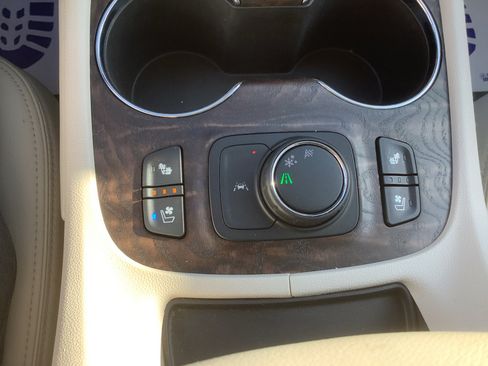 Used 2021 GMC Acadia Denali FWD image 21
