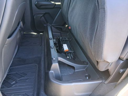 Used 2023 Chevrolet Colorado LT w/ LT Convenience Package III image 25