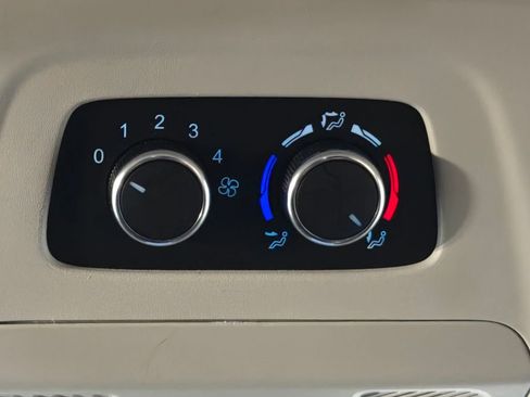 Used 2024 Ford Transit 350 XLT image 47