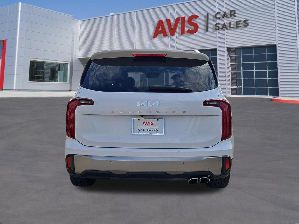 Used 2025 Kia Telluride S FWD image 7