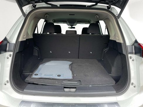 Used 2026 Nissan Rogue SV FWD image 9