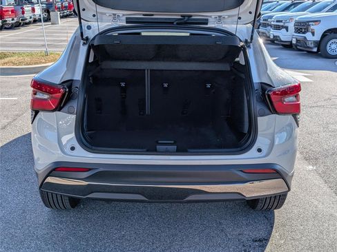 New 2026 Chevrolet Trax ACTIV image 9