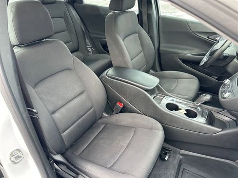 Certified 2019 Chevrolet Malibu RS image 28