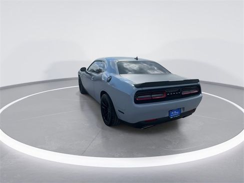Used 2020 Dodge Challenger R/T Scat Pack w/ T/A Package image 9