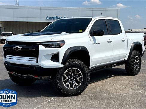 New 2026 Chevrolet Colorado ZR2 w/ Technology Package image 1