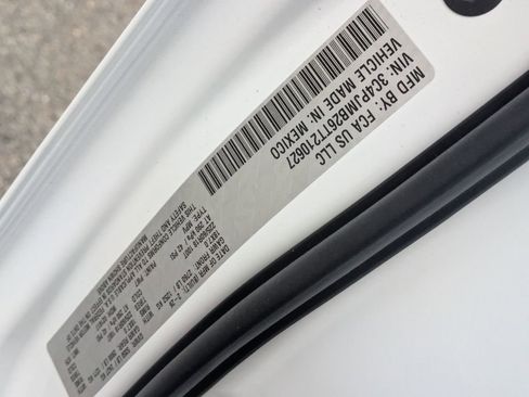 New 2026 Jeep Cherokee Limited image 31