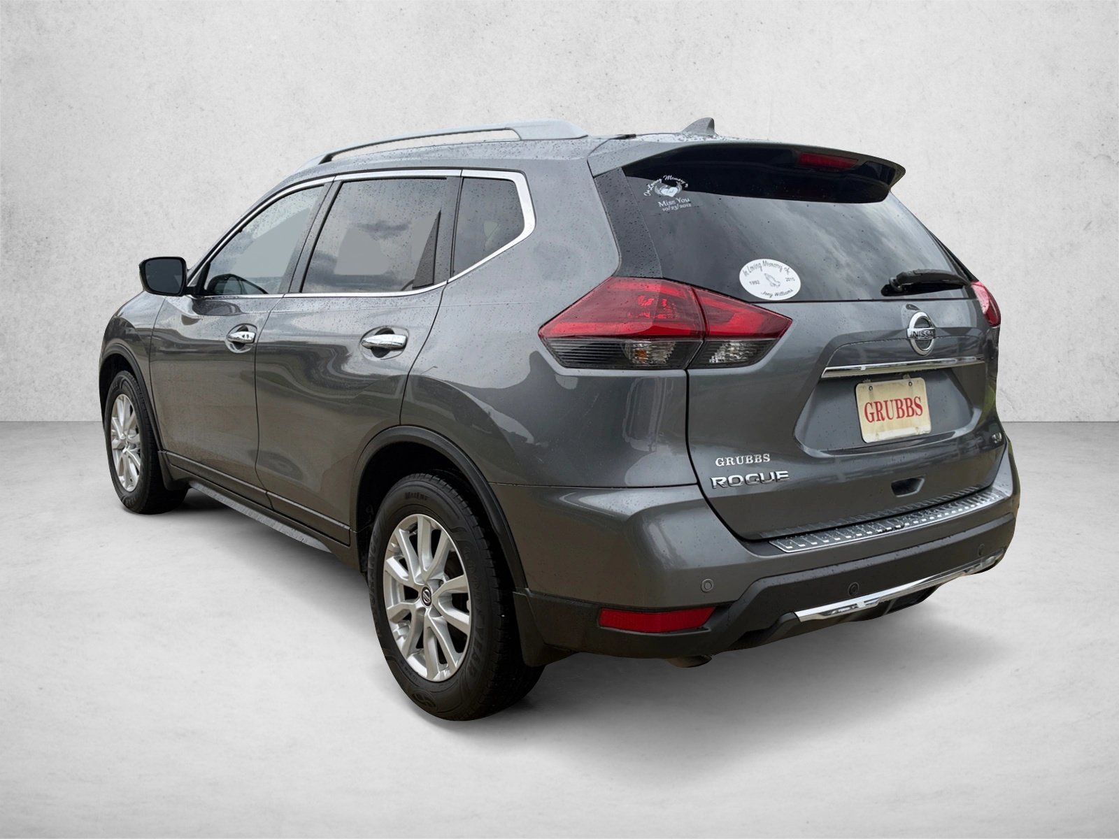 Used 2019 Nissan Rogue SV FWD image 7