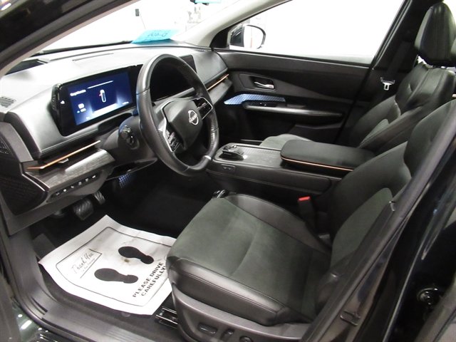 Used 2023 Nissan Ariya FWD image 19