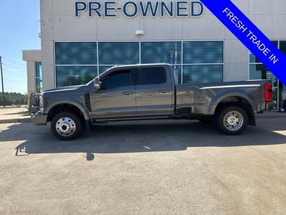 Certified 2025 Ford F450 Platinum w/ FX4 Off-Road Package