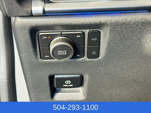 Used 2025 Ford Expedition Platinum AWD/4WD image 12
