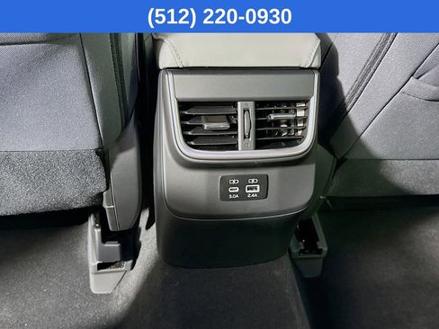 Certified 2025 Subaru Outback Premium image 31