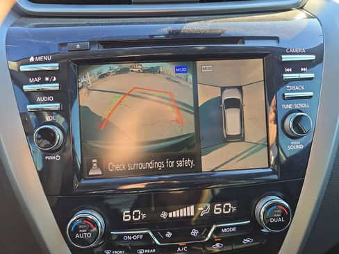 Used 2020 Nissan Murano Platinum w/ Cargo Package image 13