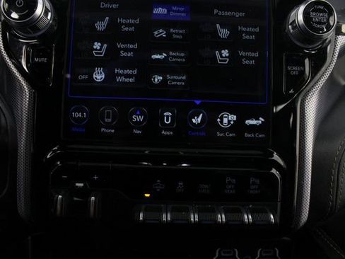 Used 2020 RAM 1500 Limited image 8