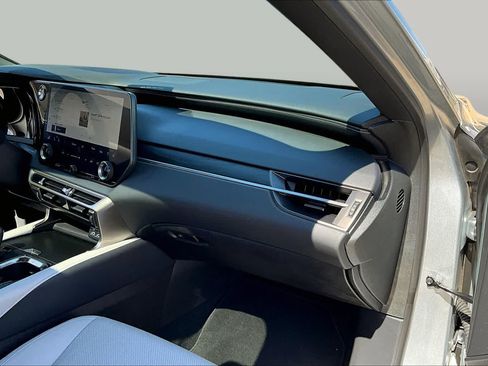 Used 2025 Lexus RX 350 Premium FWD image 18