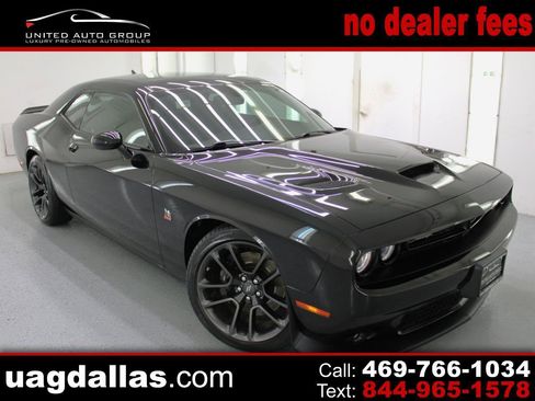 Used 2021 Dodge Challenger R/T Scat Pack RWD image 1