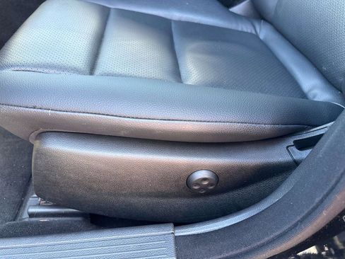 Used 2014 Mercedes-Benz C 300 C300 4MATIC Sport Sedan AWD image 27