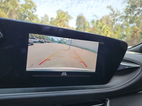 Used 2025 Buick Envista Preferred w/ Convenience II Package image 27