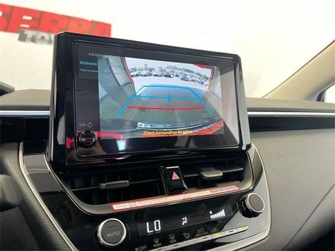 Certified 2024 Toyota Corolla LE image 18