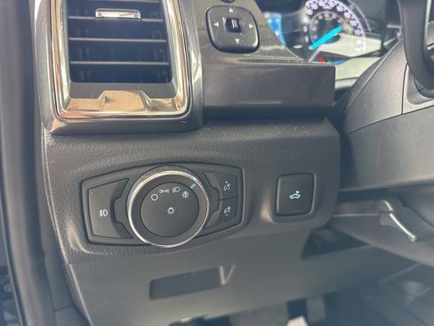 Certified 2019 Ford Ranger Lariat w/ Equipment Group 501A Mid image 27