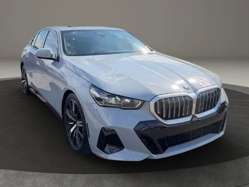 Used 2024 BMW 540i xDrive w/ M Sport Package AWD/4WD image 1