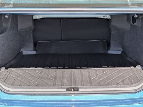 Used 2025 Toyota Camry SE image 6