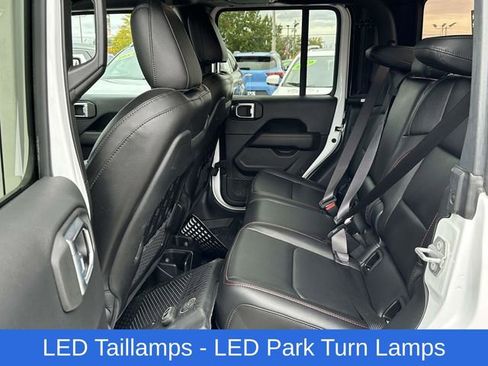 Used 2021 Jeep Gladiator Rubicon image 18