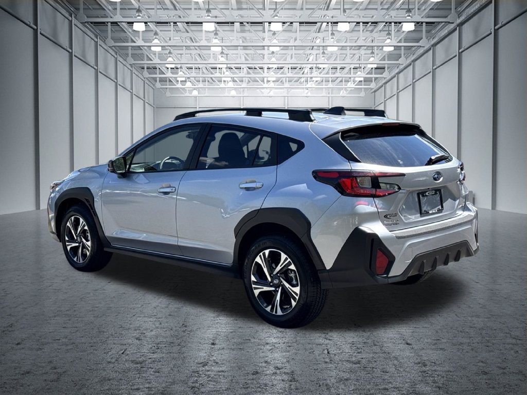 Used 2025 Subaru Crosstrek 2.5i Premium AWD/4WD image 6