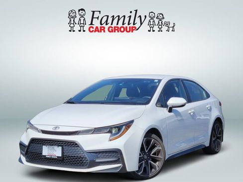 Used 2020 Toyota Corolla SE FWD image 1
