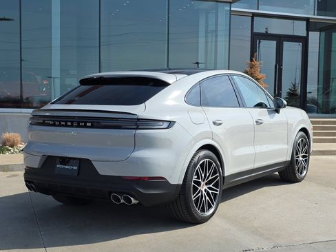 New 2026 Porsche Cayenne S AWD/4WD image 7