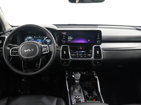 Used 2023 Kia Sorento SX AWD/4WD image 17