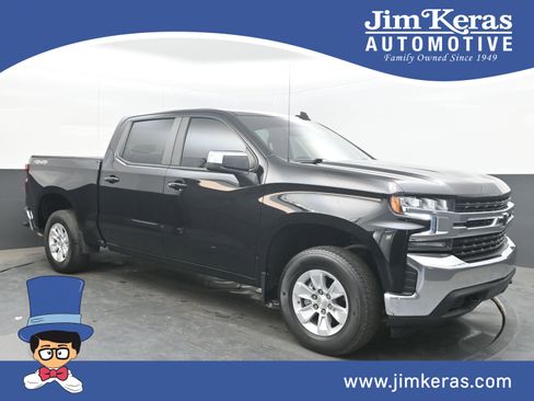 Used 2022 Chevrolet Silverado 1500 LT AWD/4WD image 1