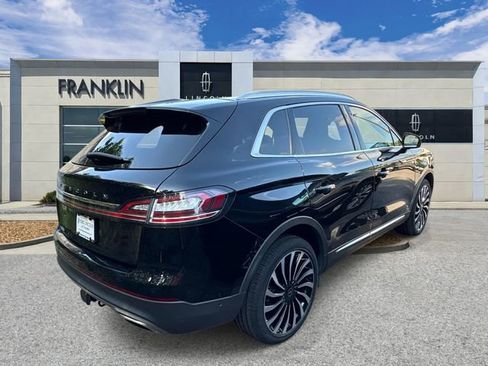 Used 2023 Lincoln Nautilus Black Label w/ Class II Trailer Tow Package AWD/4WD image 7