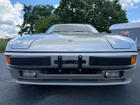 Used 1988 Porsche 944 Coupe RWD image 10