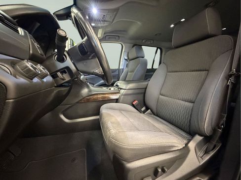 Used 2019 Chevrolet Tahoe LS AWD/4WD image 21
