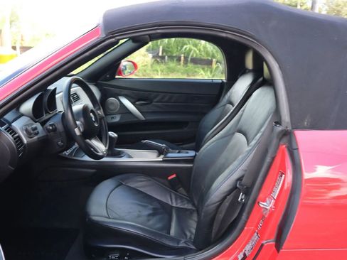 Used 2004 BMW Z4 3.0i image 19