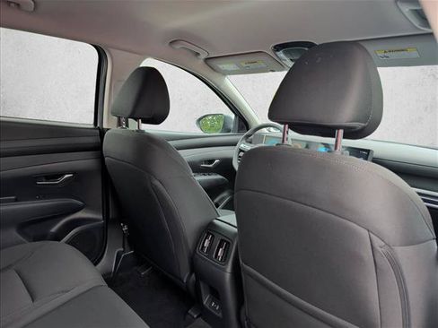 Used 2025 Hyundai Tucson SEL FWD image 24