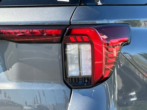 Used 2025 Ford Explorer Platinum w/ LUX Leather Package image 55